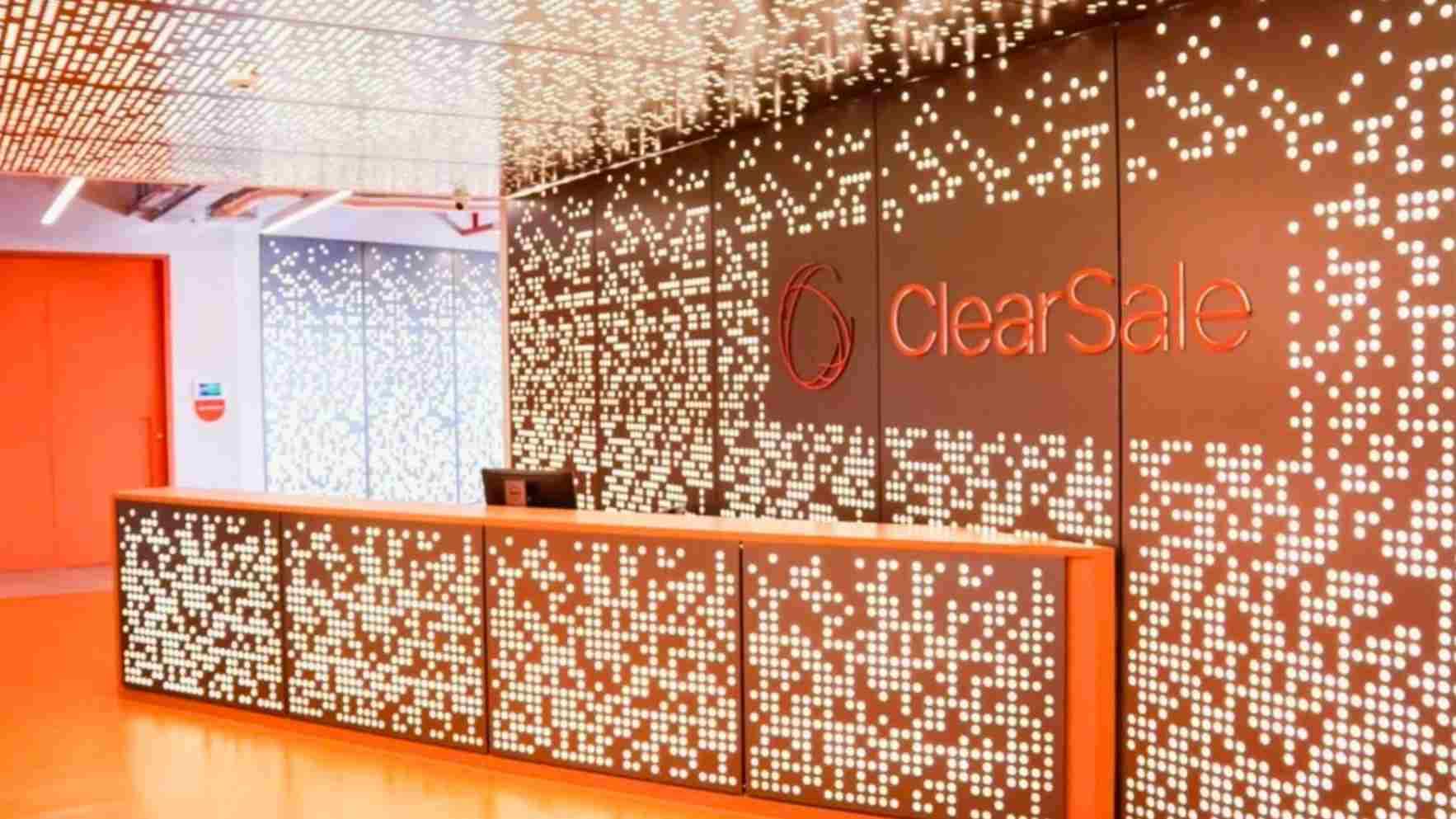 Clear Sale (CLSA3) finaliza fusão com Serasa Experian e ações são retiradas da B3