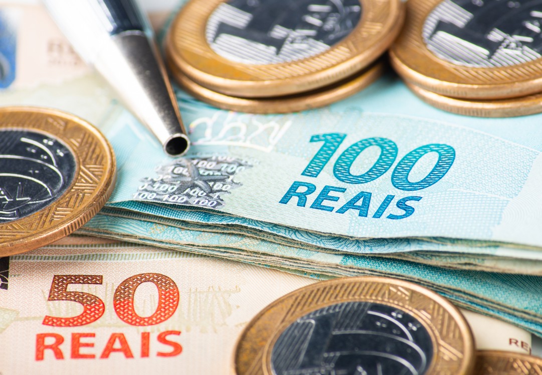 Déficit do setor público recua frente a 2024, mas dívida aumenta