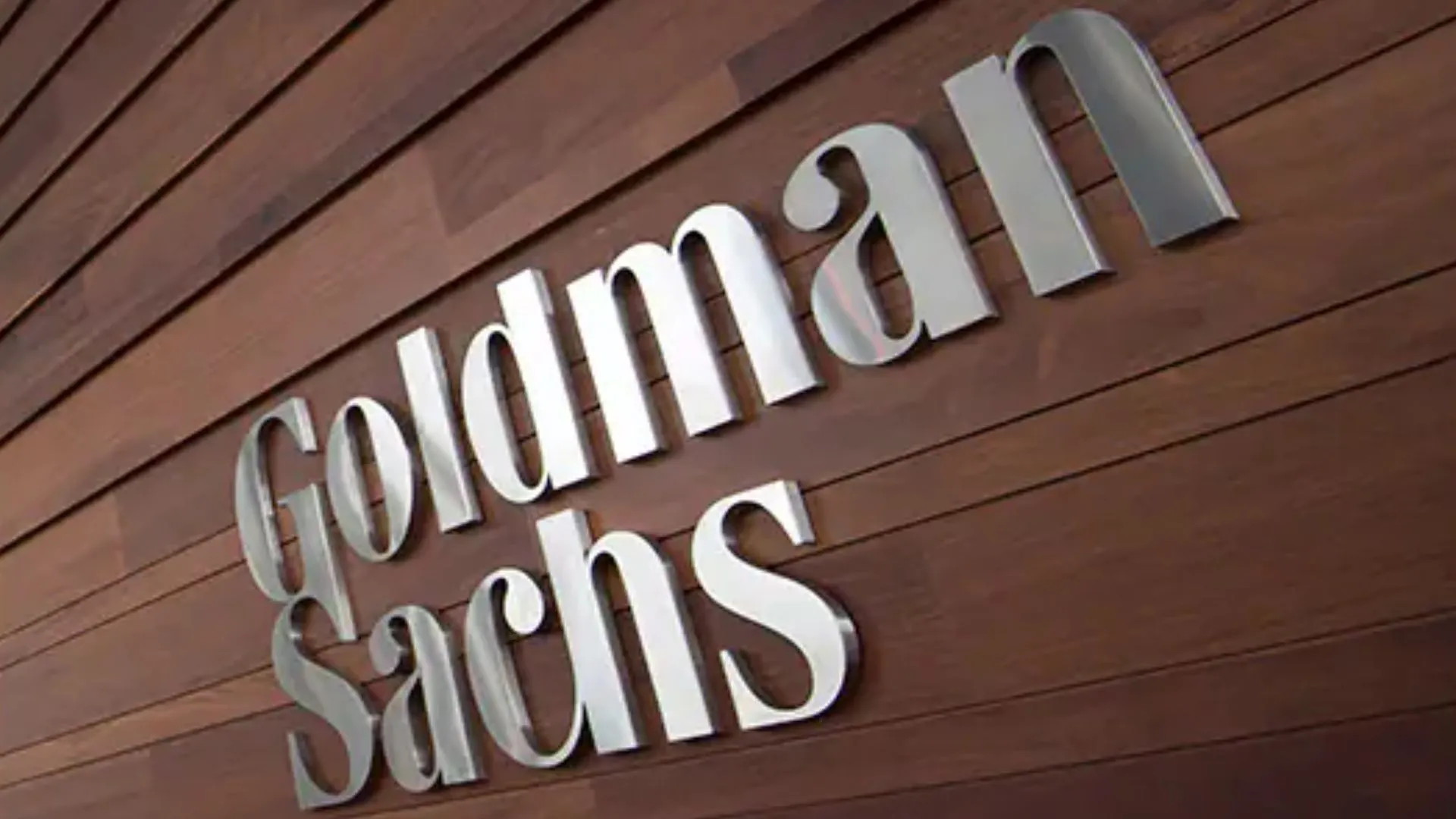 Goldman Sachs supera expectativas do 1TRI25 com alta no trading de ações