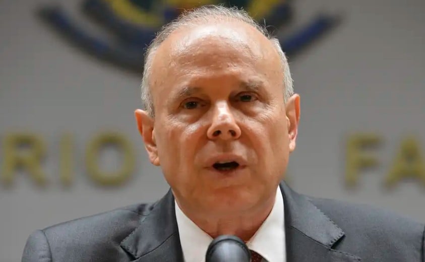 Guido Mantega não fará mais parte do conselho fiscal da Eletrobras