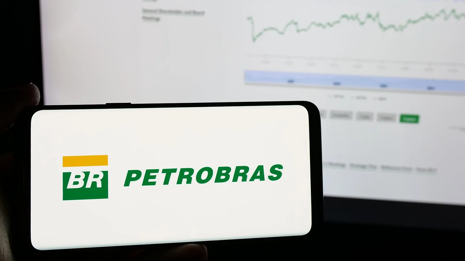 Dividendos Petrobras 2025: PETR4 começa a pagar proventos nesta terça (20)