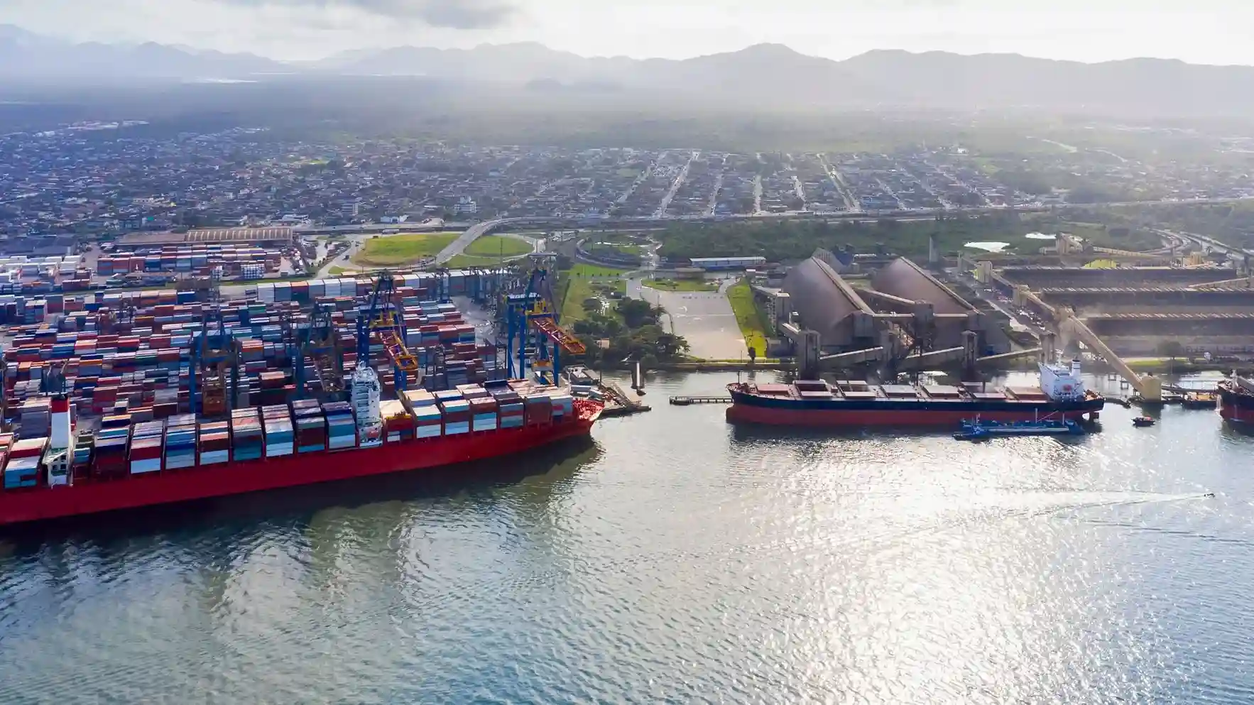 Balança Comercial de maio registra superávit de US$ 7,24 bi, abaixo das expectativas