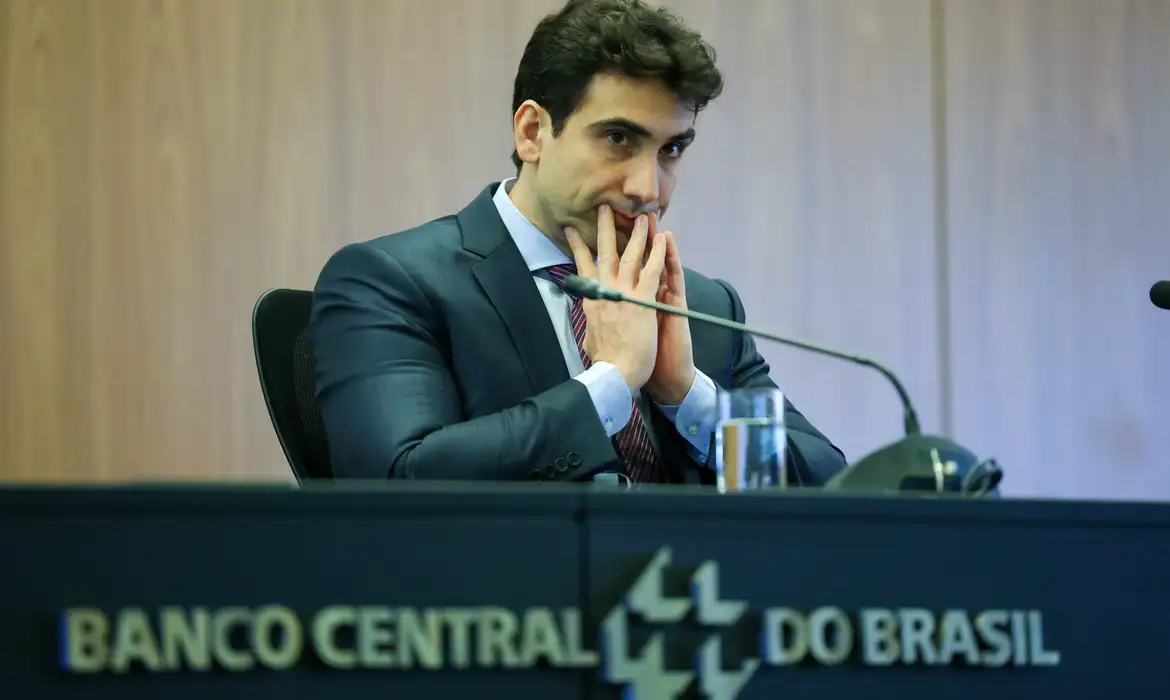 Gabriel Galípolo afirma que BC tem “vários caminhos” para atingir meta de inflação