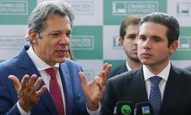 Fim da isenção de IR para títulos de renda fixa está entre alternativas ao IOF