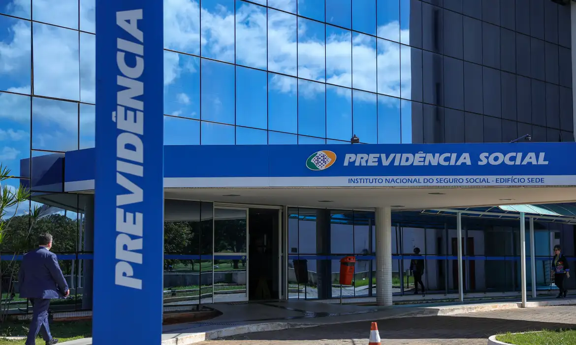 Fraude no INSS: governo inicia nesta sexta prazo para adesão de ressarcimento