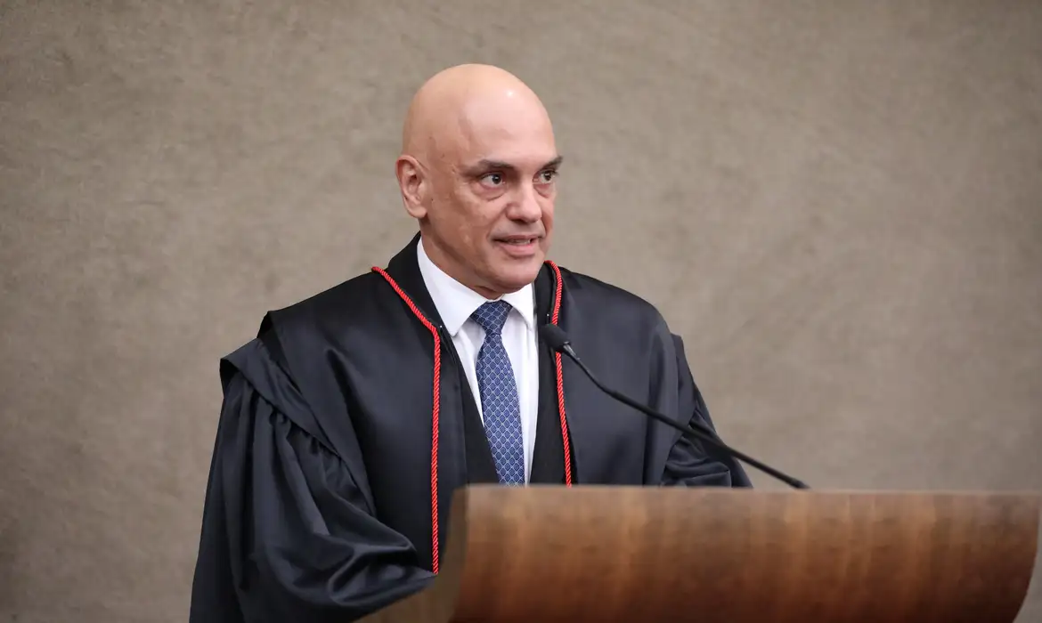 Governo Trump revoga vistos de Moraes e ministros do STF