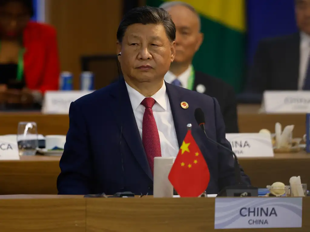 China critica tarifa de Trump sobre o Brasil e vê “intimidação”