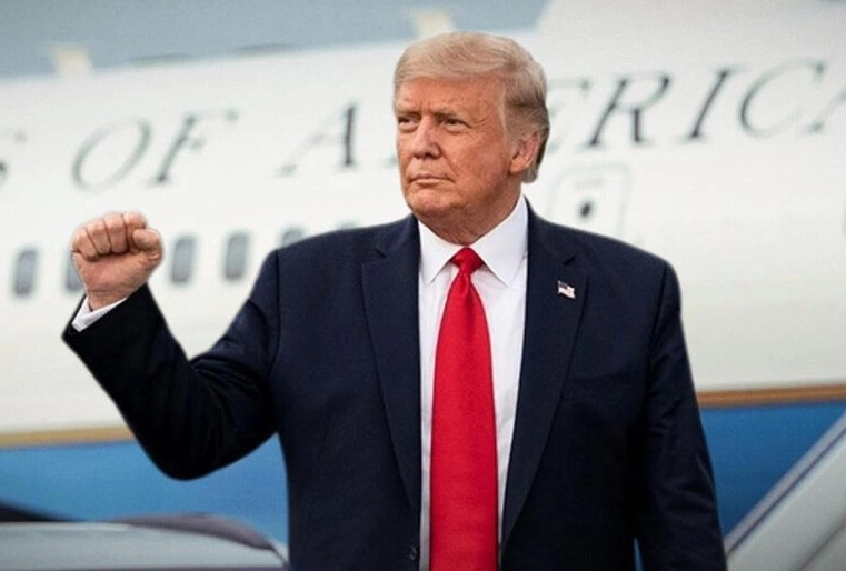 Tarifa de Trump sobre o Brasil surpreende e traz riscos, diz analista