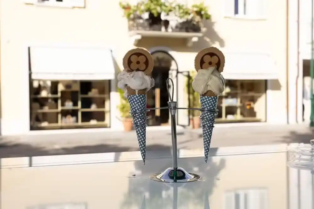 Euro Summer: conheça a gelateria da Louis Vuitton que fica em Forte Dei Marmi