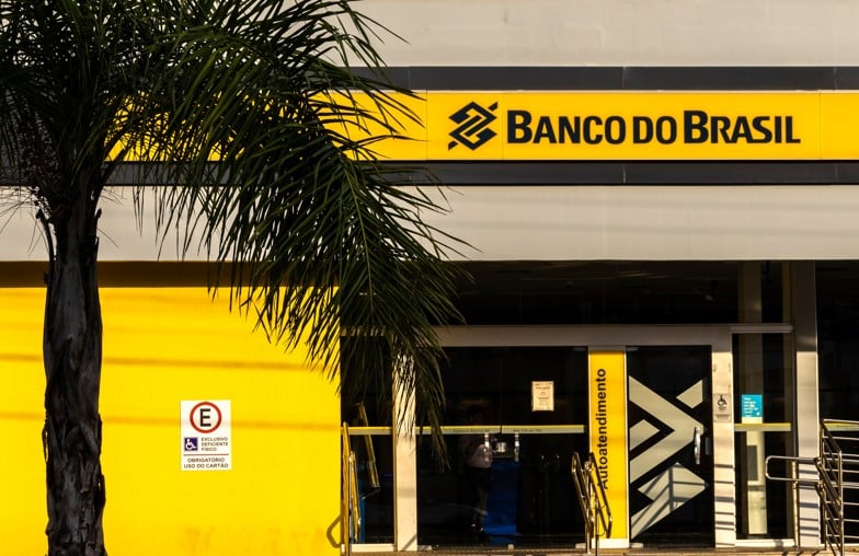 Banco do Brasil cai e é ação mais negociada do dia, com receio de novas sanções dos EUA