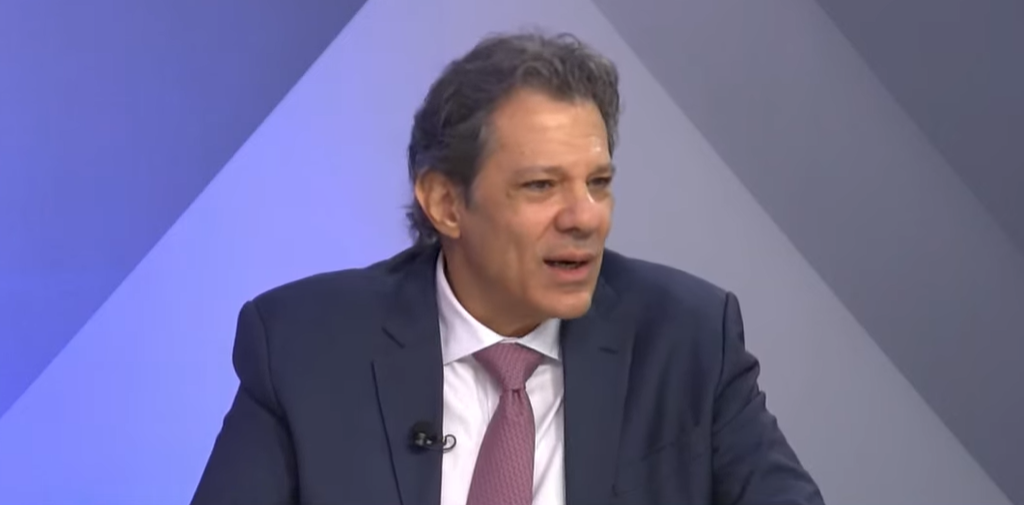 Haddad fala em queda de juros e reforma tributária como ferramenta de justiça social