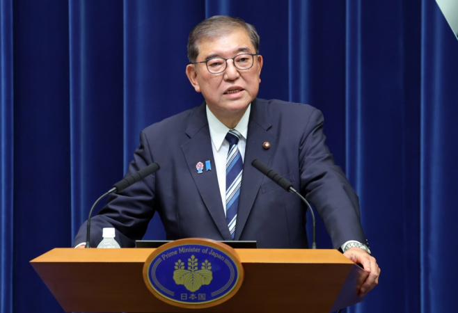 Primeiro-ministro do Japão renuncia