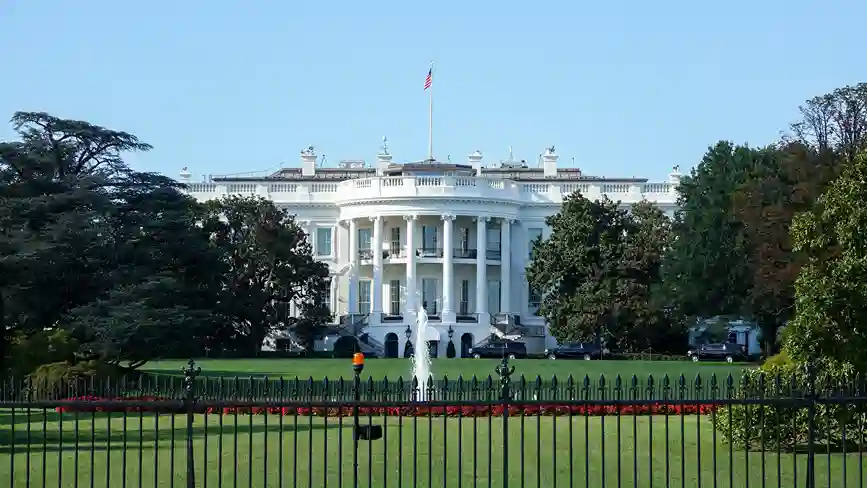 EUA entram em shutdown