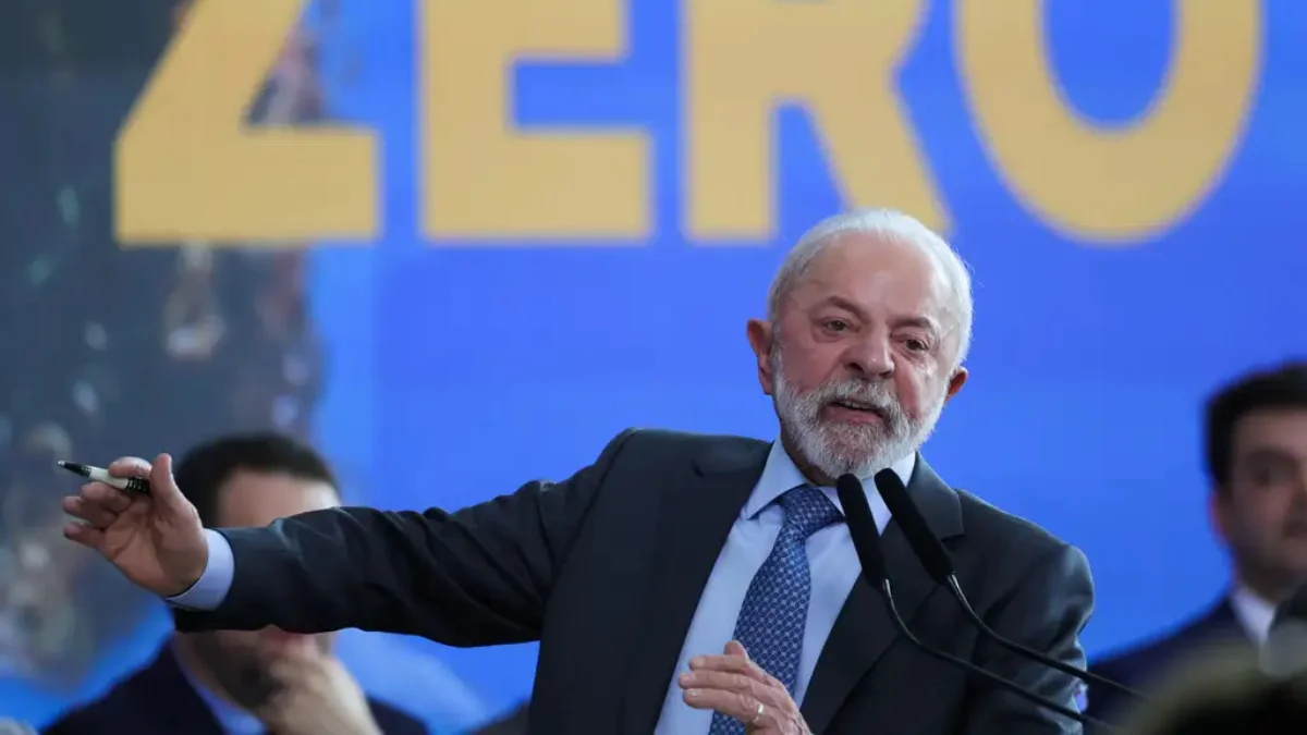 Lula sanciona isenção do IR para quem ganha até R$ 5 mil