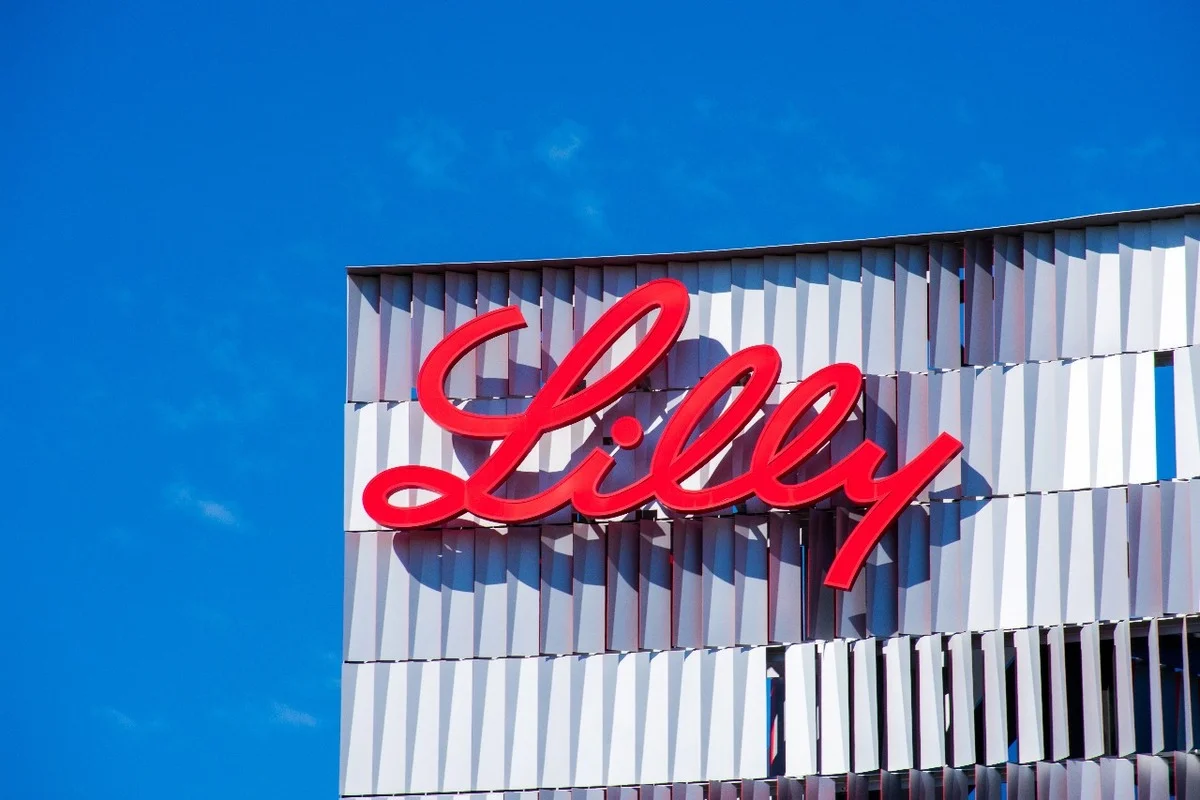 Eli Lilly se torna primeira farmacêutica a atingir valor de mercado de US$ 1 trilhão