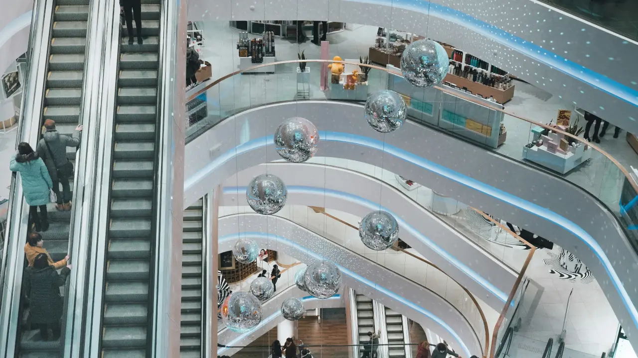 Shoppings têm trimestre moderado no Brasil, diz XP Investimentos