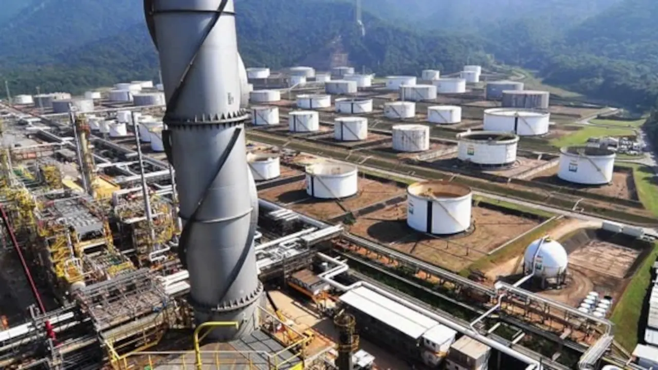 Petrobras aprova US$ 1,2 bi para biorrefino em Cubatão
