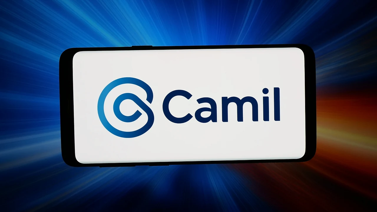 Logo da Camil em tela de celular
