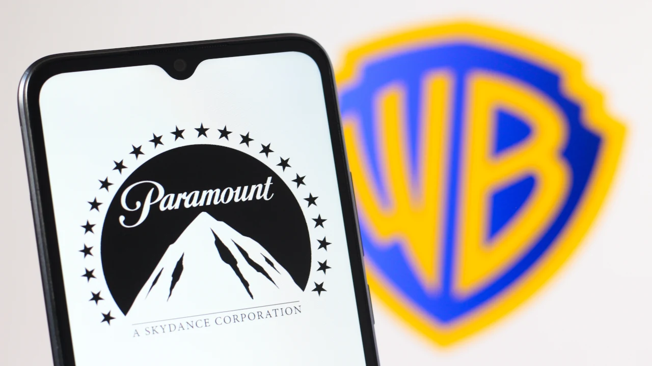 Logos da Paramount e Warner