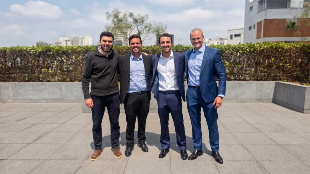 EQI amplia B2B com C2LZ, que nasce com R$ 1 bi sob custódia