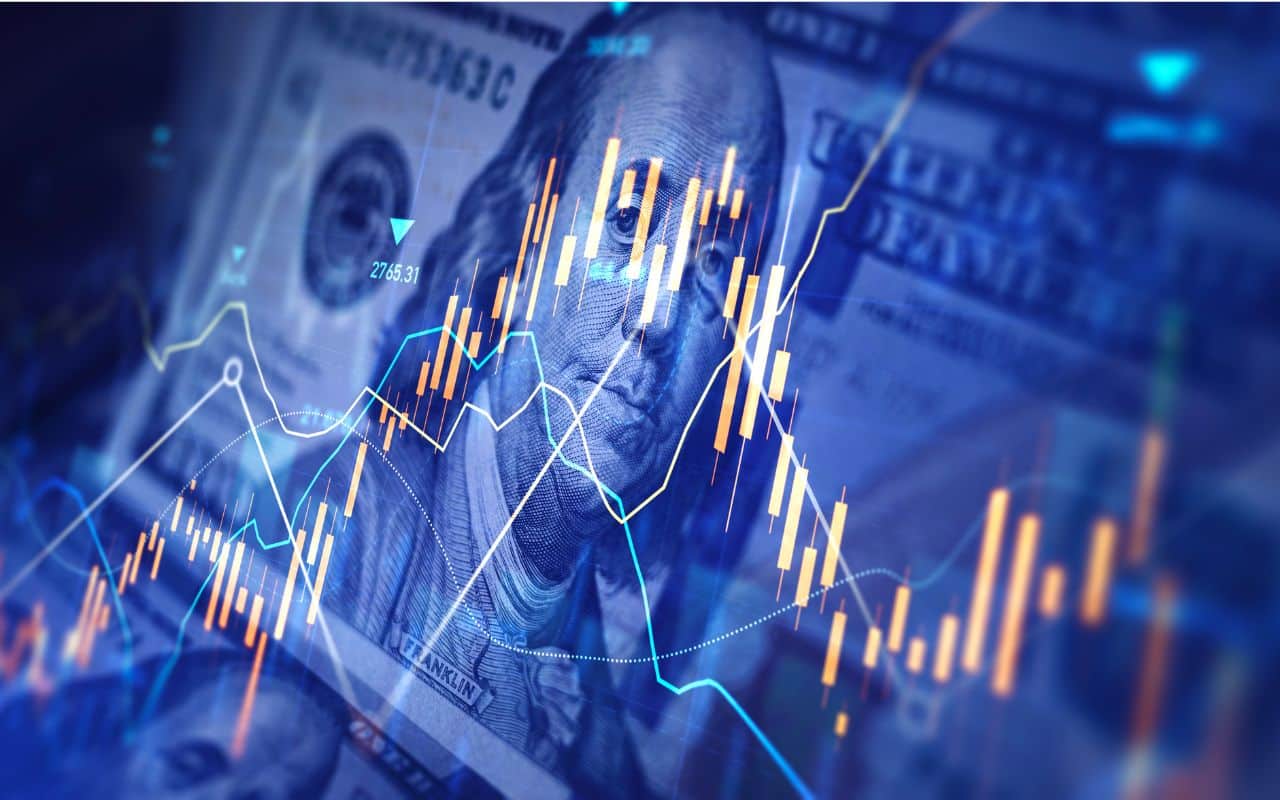 Dólar hoje fecha em alta de 0,89%, com inflação dos EUA no radar