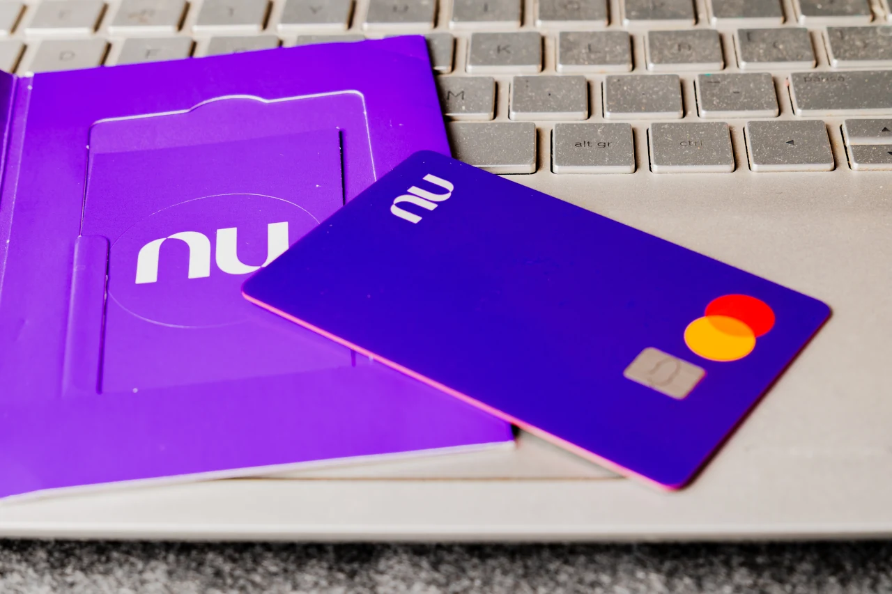 Nubank aposta em inteligência artificial para ampliar vantagem competitiva